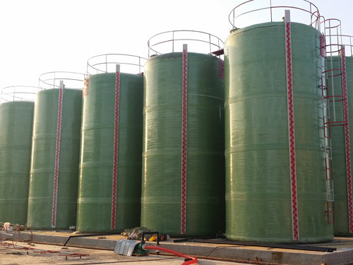 山東玻璃鋼立式儲罐制造商